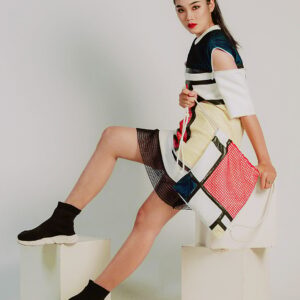 Open shoulders dress